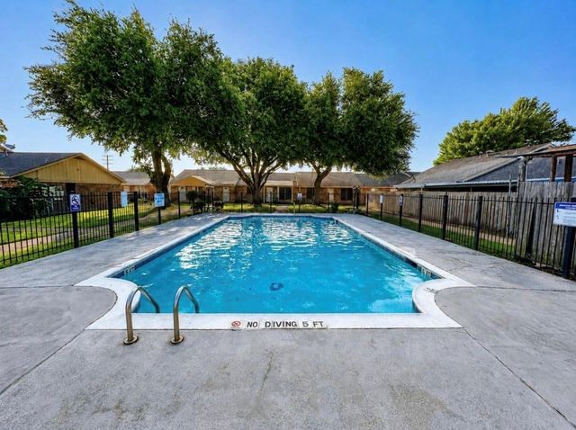 3320 Burke Road 55, Pasadena, TX 77504