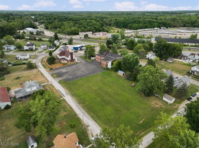 14760 Gaskill Drive NE, Alliance, OH 44601