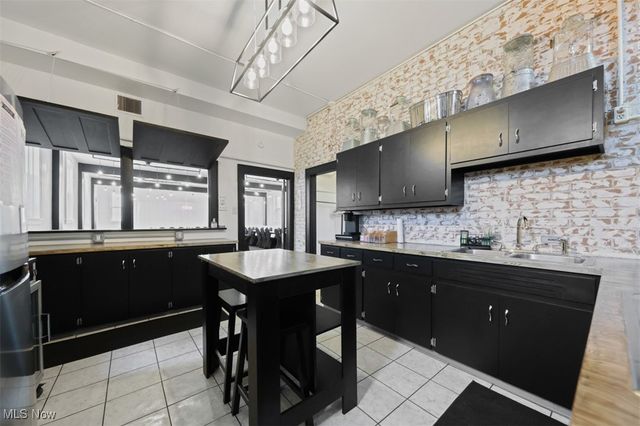 14760 Gaskill Drive NE, Alliance, OH 44601