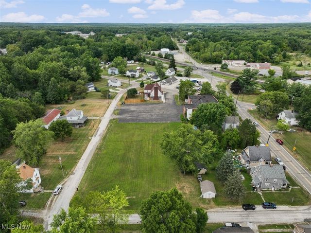 14760 Gaskill Drive NE, Alliance, OH 44601