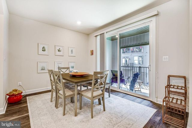2335 WATER PROMENADE AVE, Herndon, VA 20171