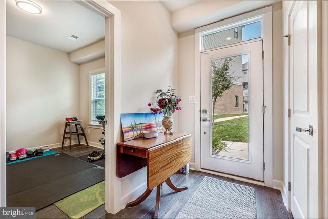 2335 WATER PROMENADE AVE, Herndon, VA 20171