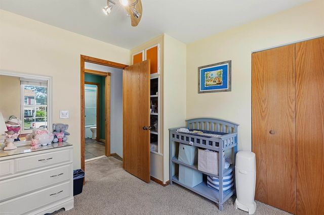 41688 Tetley Dr Drive, Sterling Heights, MI 48313