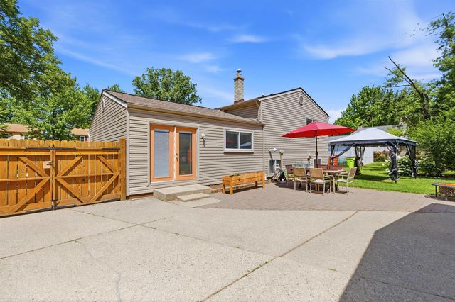 41688 Tetley Dr Drive, Sterling Heights, MI 48313
