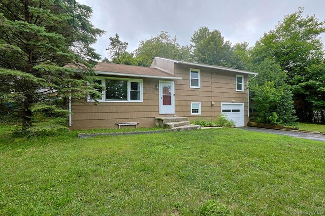 26 Willow Place, Middletown, NY 10940