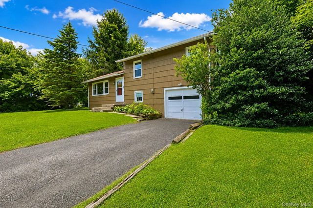 26 Willow Place, Middletown, NY 10940