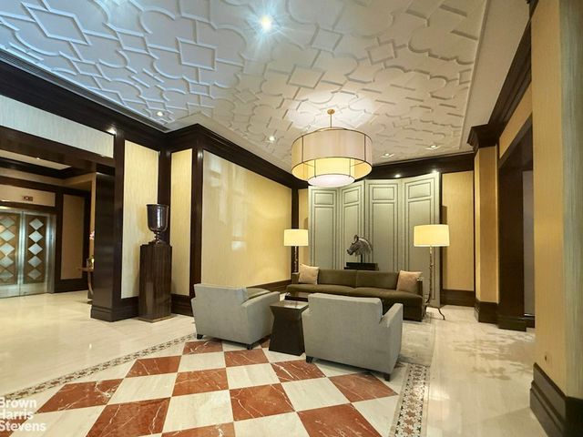 188 E 76th St Apt 9A, New York City, NY 10021