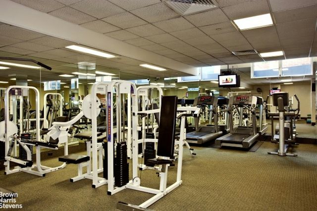 188 E 76th St Apt 9A, New York City, NY 10021