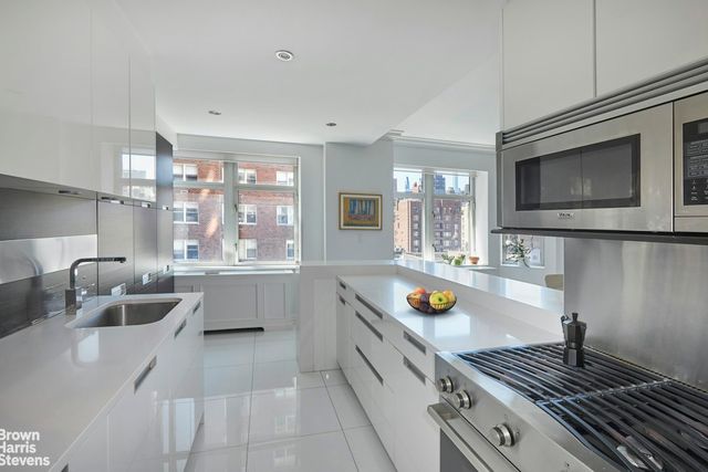 188 E 76th St Apt 9A, New York City, NY 10021