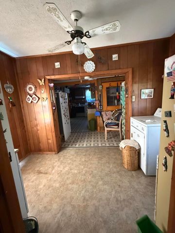 307 Market AVE, Iron Gate, VA 24448