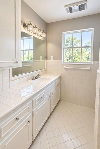 6443 Lawndale Street, Houston, TX 77023