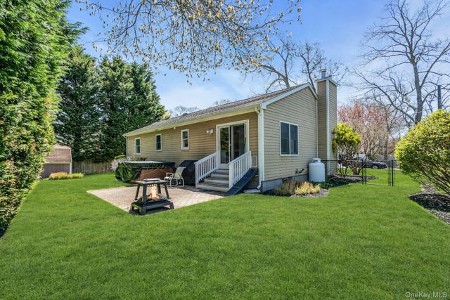 3 Liberty Street, Hampton Bays, NY 11946