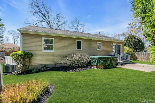 3 Liberty Street, Hampton Bays, NY 11946