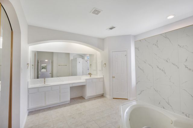 9618 Peach Tree Lane, Rowlett, TX 75089