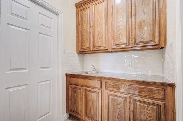 9618 Peach Tree Lane, Rowlett, TX 75089