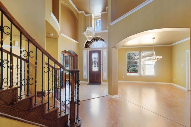 9618 Peach Tree Lane, Rowlett, TX 75089