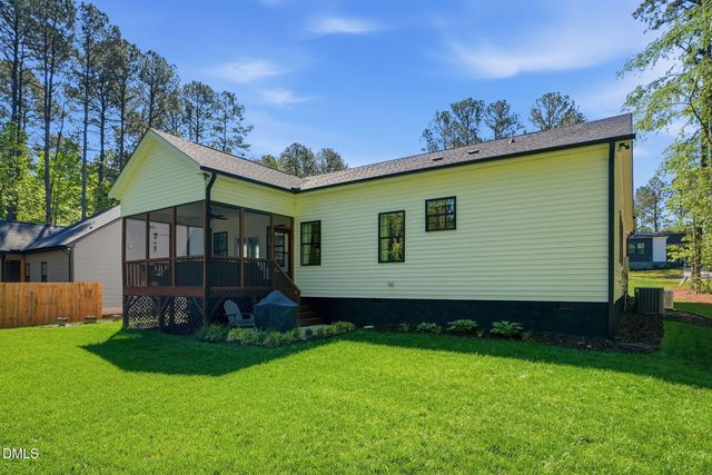 1427 Sagamore Drive, Louisburg, NC 27549