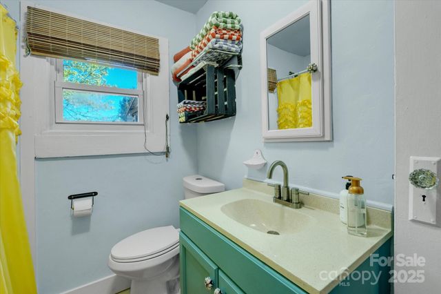 1 South Lane, Woodfin, NC 28804
