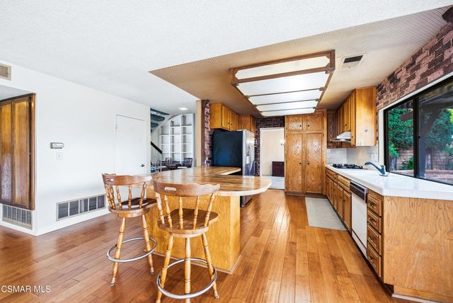 3308 Sawtooth Court, Thousand Oaks, CA 91362