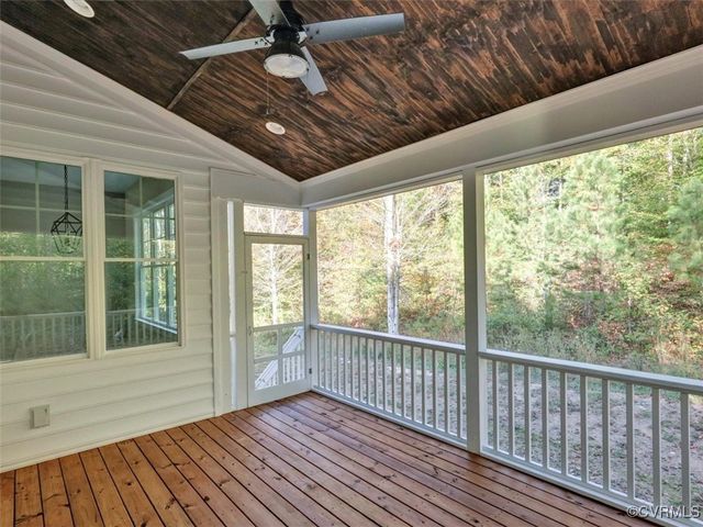17405 Singing Bird Pl, Moseley, VA 23120