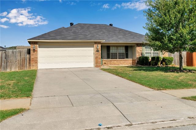 3504 Reynolds Avenue, Springdale, AR 72764