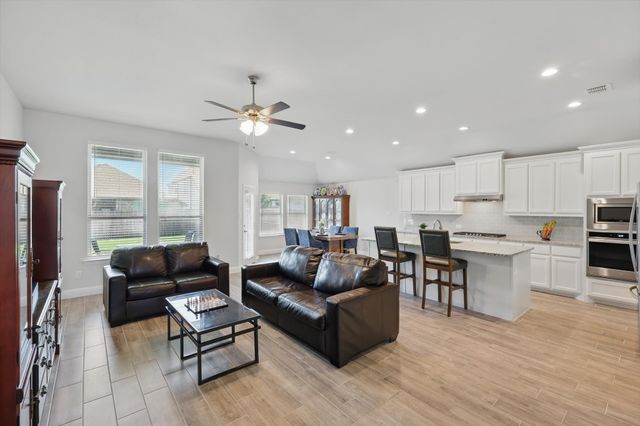 14921 Grissom Avenue, Aledo, TX 76008