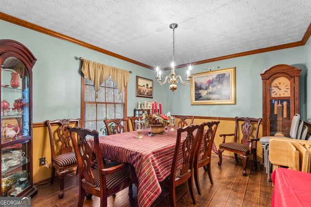 102 Hayes Circle, Rex, GA 30273