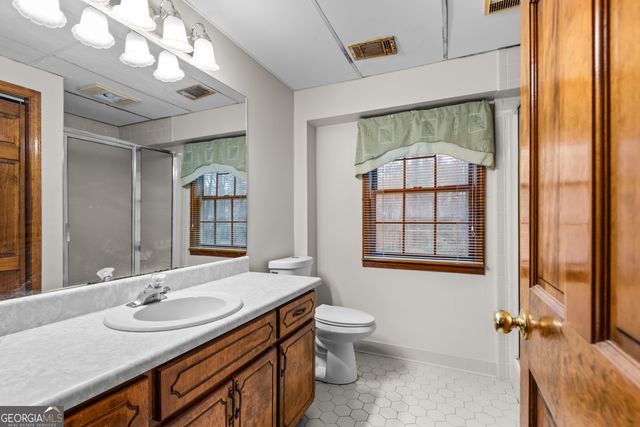 102 Hayes Circle, Rex, GA 30273