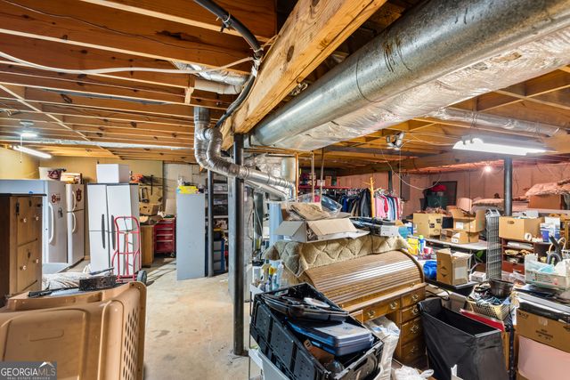 102 Hayes Circle, Rex, GA 30273