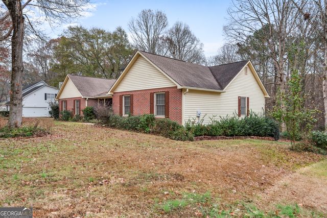 102 Hayes Circle, Rex, GA 30273