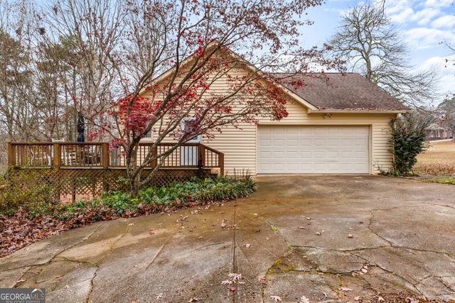 102 Hayes Circle, Rex, GA 30273