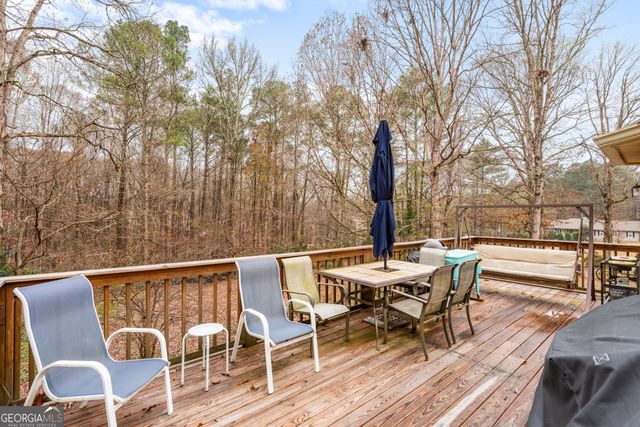 102 Hayes Circle, Rex, GA 30273