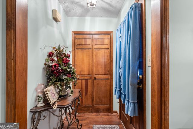 102 Hayes Circle, Rex, GA 30273