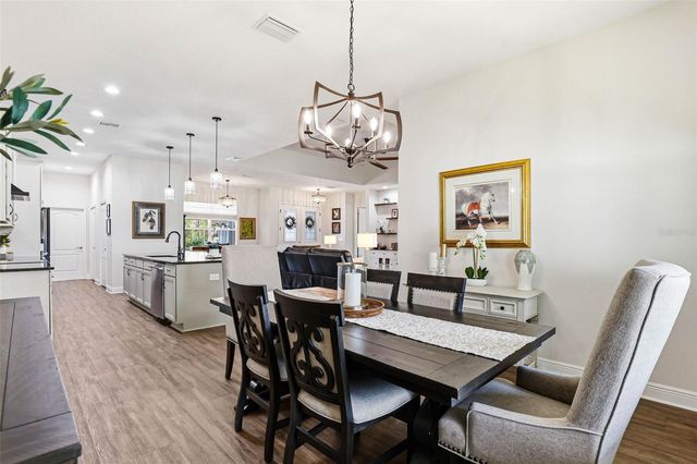 8001 WOODLEAF BOULEVARD, Wesley Chapel, FL 33544