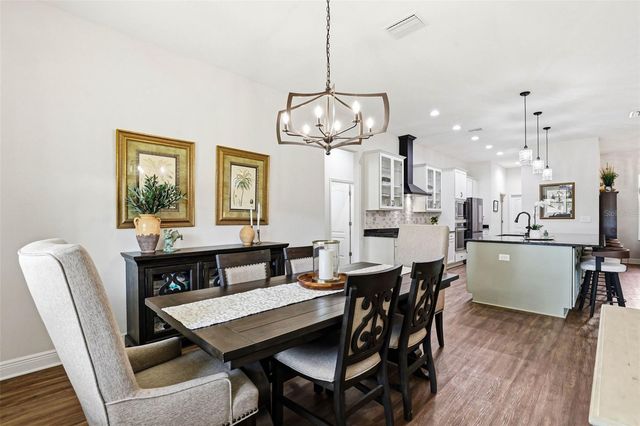 8001 WOODLEAF BOULEVARD, Wesley Chapel, FL 33544