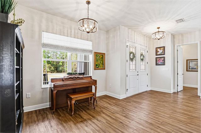 8001 WOODLEAF BOULEVARD, Wesley Chapel, FL 33544