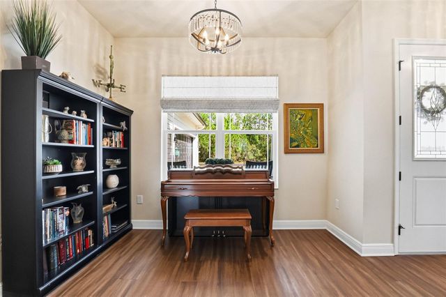 8001 WOODLEAF BOULEVARD, Wesley Chapel, FL 33544