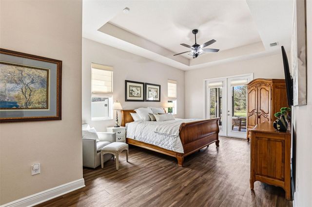 8001 WOODLEAF BOULEVARD, Wesley Chapel, FL 33544