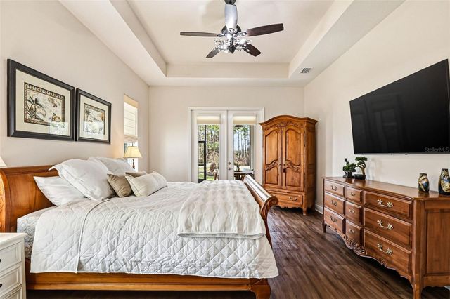 8001 WOODLEAF BOULEVARD, Wesley Chapel, FL 33544