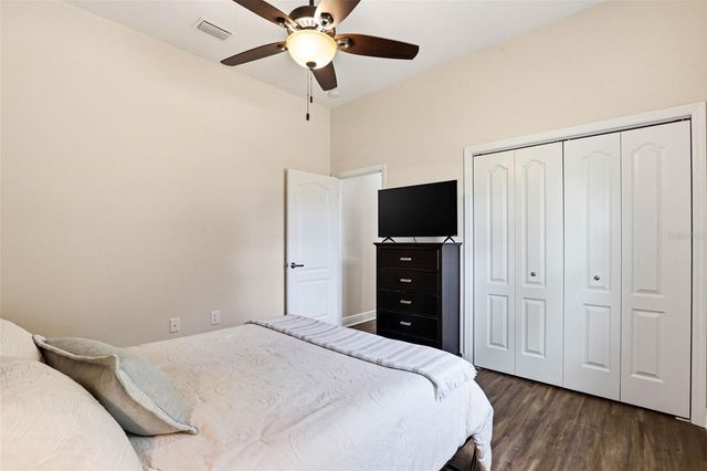 8001 WOODLEAF BOULEVARD, Wesley Chapel, FL 33544