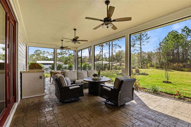 8001 WOODLEAF BOULEVARD, Wesley Chapel, FL 33544