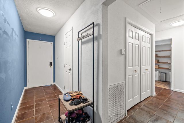 5130 Court Road, Houston, TX 77053