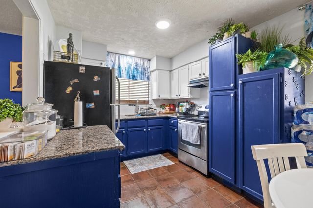 5130 Court Road, Houston, TX 77053