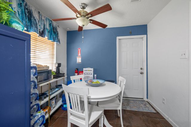 5130 Court Road, Houston, TX 77053