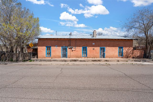 669 W San Francisco Street, Santa Fe, NM 87501