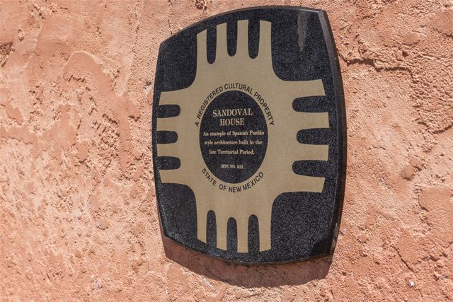 669 W San Francisco Street, Santa Fe, NM 87501