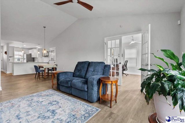 1705 Tuxedo Junction, Effingham, SC 29541