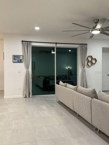 1806 FLOURISH AVENUE, Kissimmee, FL 34744