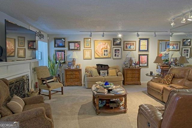 71 Fair Haven Way SE, Smyrna, GA 30080