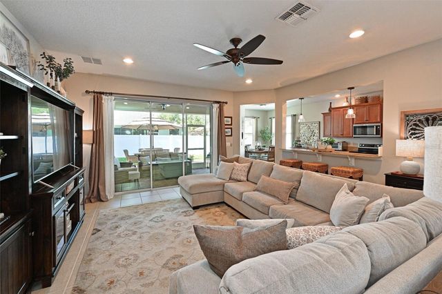 4428 67TH STREET E, Bradenton, FL 34203